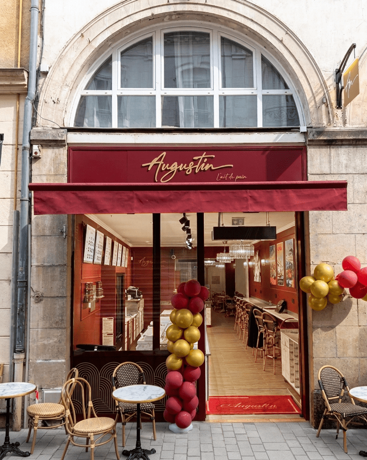 Façade de la boutique Augustin Le Mans