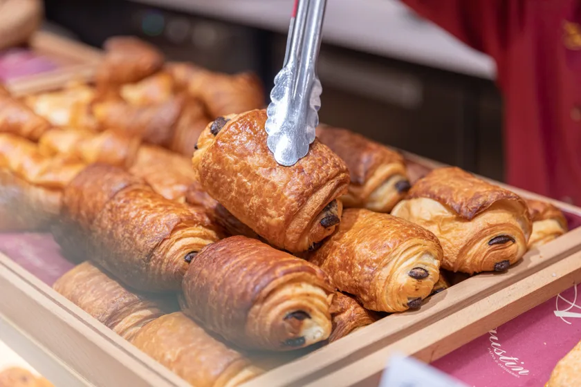 Pain au chocolat chez Augustin Duguesclin à Lyon